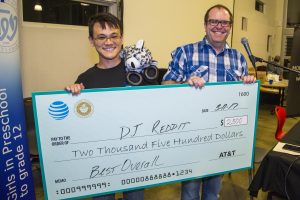 First place winner UH student Clay Nakamura with Ben Nelson, AT&T Product Marketing Director